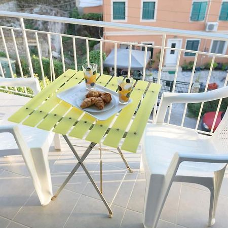 Bright Newly Renovated Apt Near Beach & Center+Ac Anemomylos Dış mekan fotoğraf